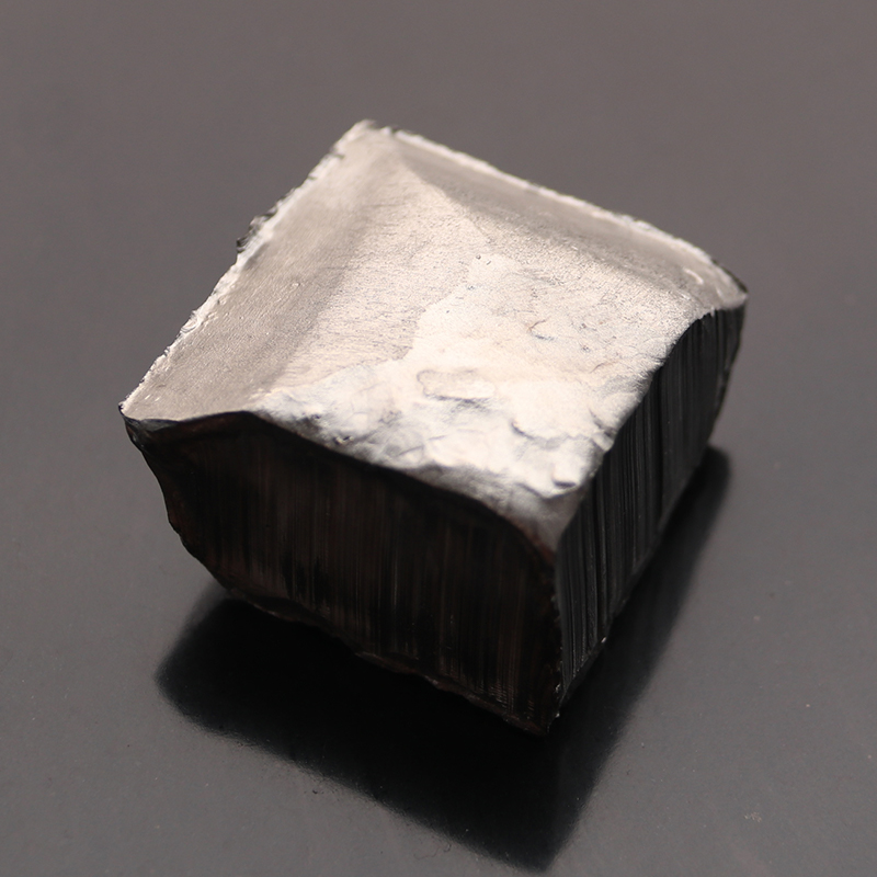 Niobium yang dilebur